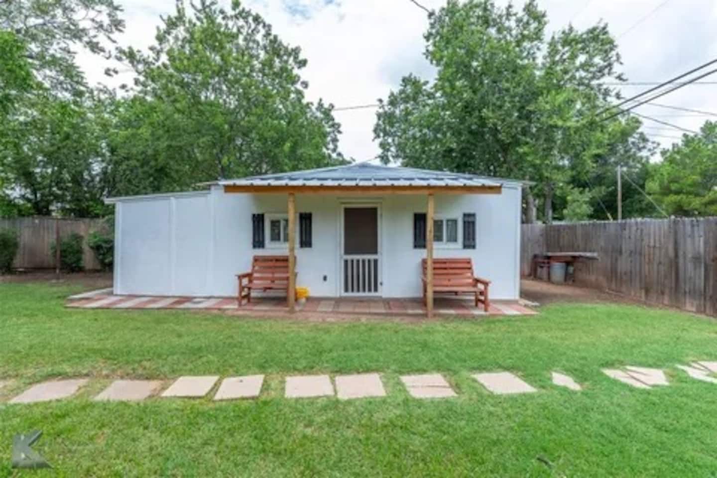 Exterior of The Windmill Cottage in Abilene Texas