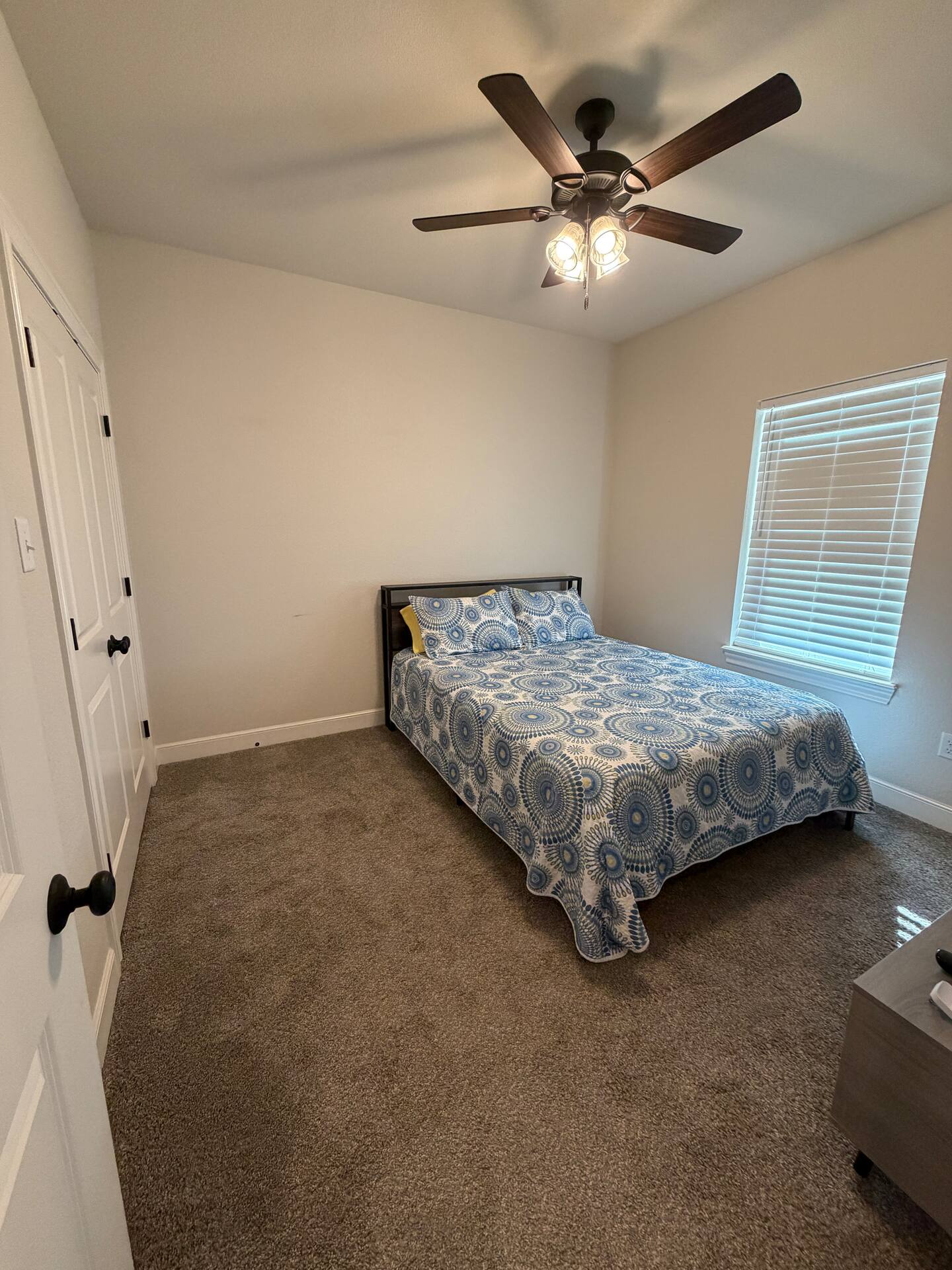 Queen bedroom at Newhouse Retreat Airbnb
